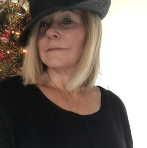 Meet your Posher, Suzy